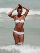 Melody-Thornton-in-Bikini-1