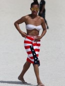 Melody-Thornton-in-Bikini-2
