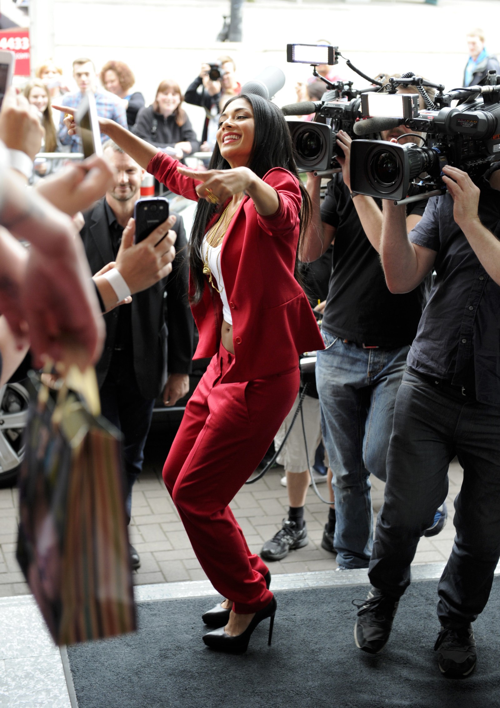 Nicole-Scherzinger-at-X-Factor-Auditions-in-Cardiff-2