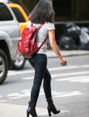 Olivia-Munn-Out-And-About-in-New-York-9