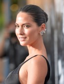 Olivia-Munn-The-Newsroom-Season-2-Premiere-in-Hollywood-12