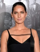 Olivia-Munn-The-Newsroom-Season-2-Premiere-in-Hollywood-3
