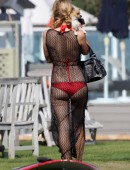 Paris-Hilton-Bikini-Candids-in-Malibu-2