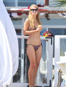 Paris-Hilton-in-Bikini-at-the-Beach-in-Malibu-11