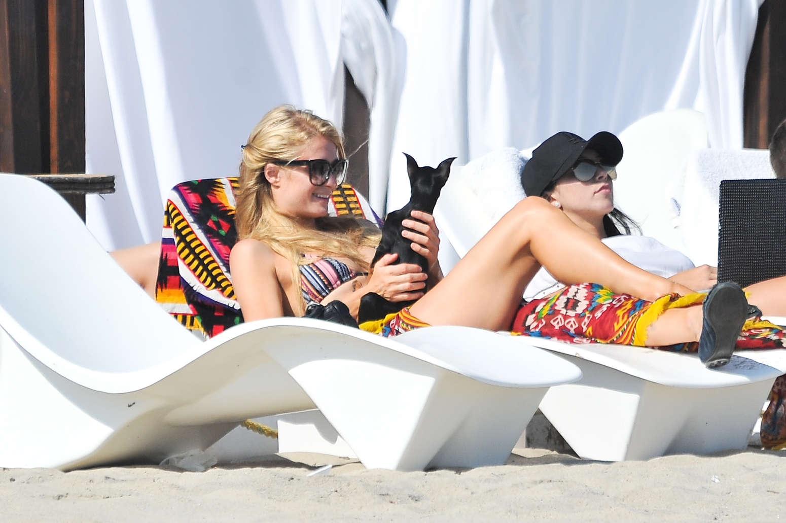 Paris-Hilton-in-Bikini-at-the-Beach-in-Malibu-6