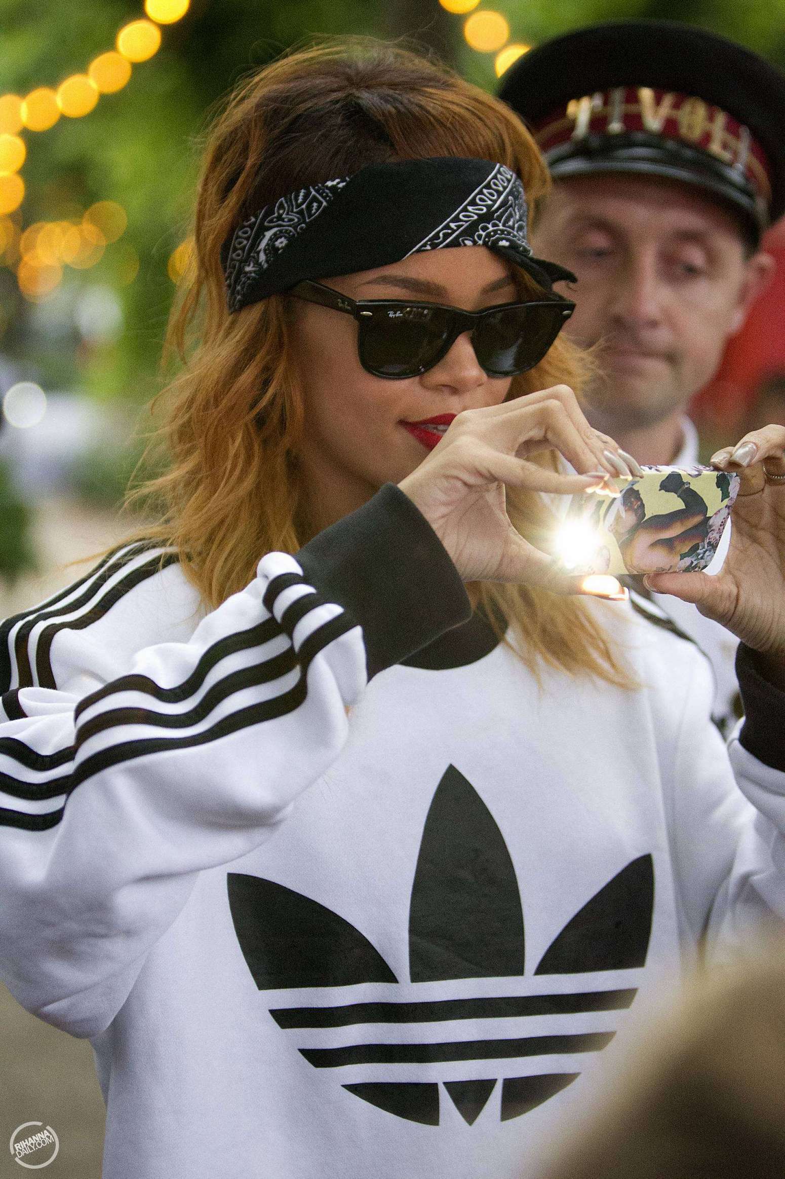 Rihanna-at-Tivoli-Garden-Amusement-Park-in-Copenhagen-5