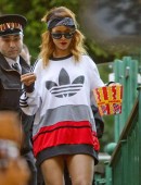 Rihanna-at-Tivoli-Garden-Amusement-Park-in-Copenhagen-8