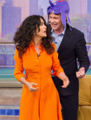 Salma-Hayek-on-Despierta-America-13