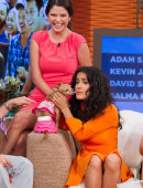 Salma-Hayek-on-Despierta-America-4