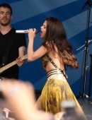 Selena-Gomez-Performing-at-Radio-Station-Concert-in-Boston-5