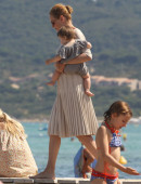 Uma-Thurman-at-Club-55-in-Saint-Tropez-5