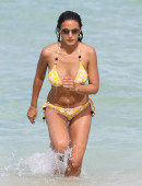 Emmanuelle-Chriqui-6