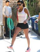 Eva-Longoria-Booty-in-Shorts-6