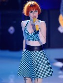 Hayley-Williams-at-Teen-Choice-Awards-2013-4