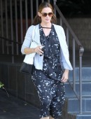 Jennifer-Garner-Leggy-4