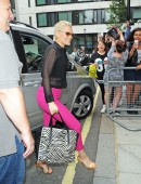 Jessie-J-Booty-London-10