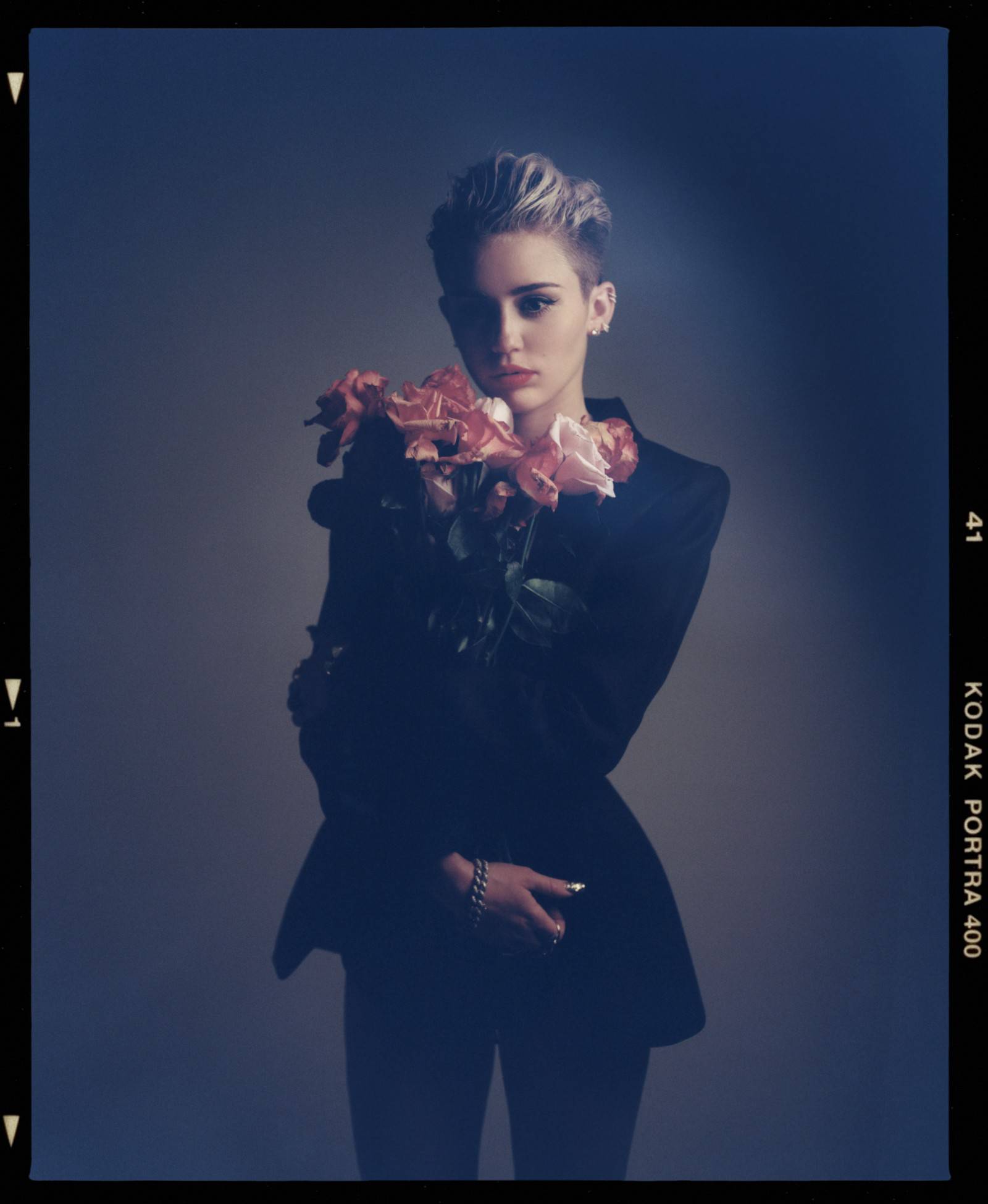 Miley-Cyrus-Bangerz-Promos-7