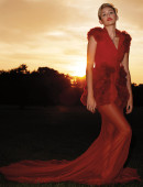 Miley-Cyrus-Harper's-Bazaar-September-2013-5