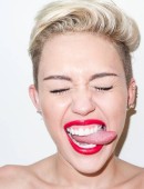 Miley-Cyrus-Photoshoot-by-Terry-Richardson-7