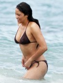Paula-Patton-in-Bikini-1