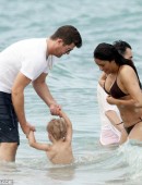 Paula-Patton-in-Bikini-8