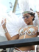 Rihanna-17