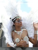 Rihanna-18