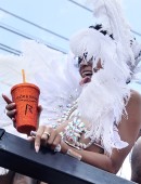 Rihanna-6