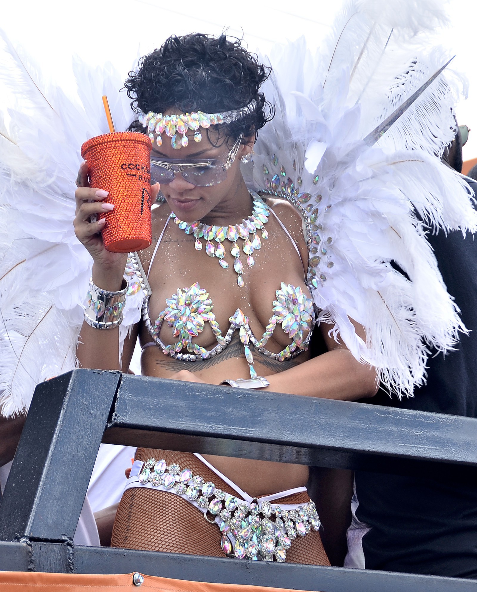 Rihanna-7