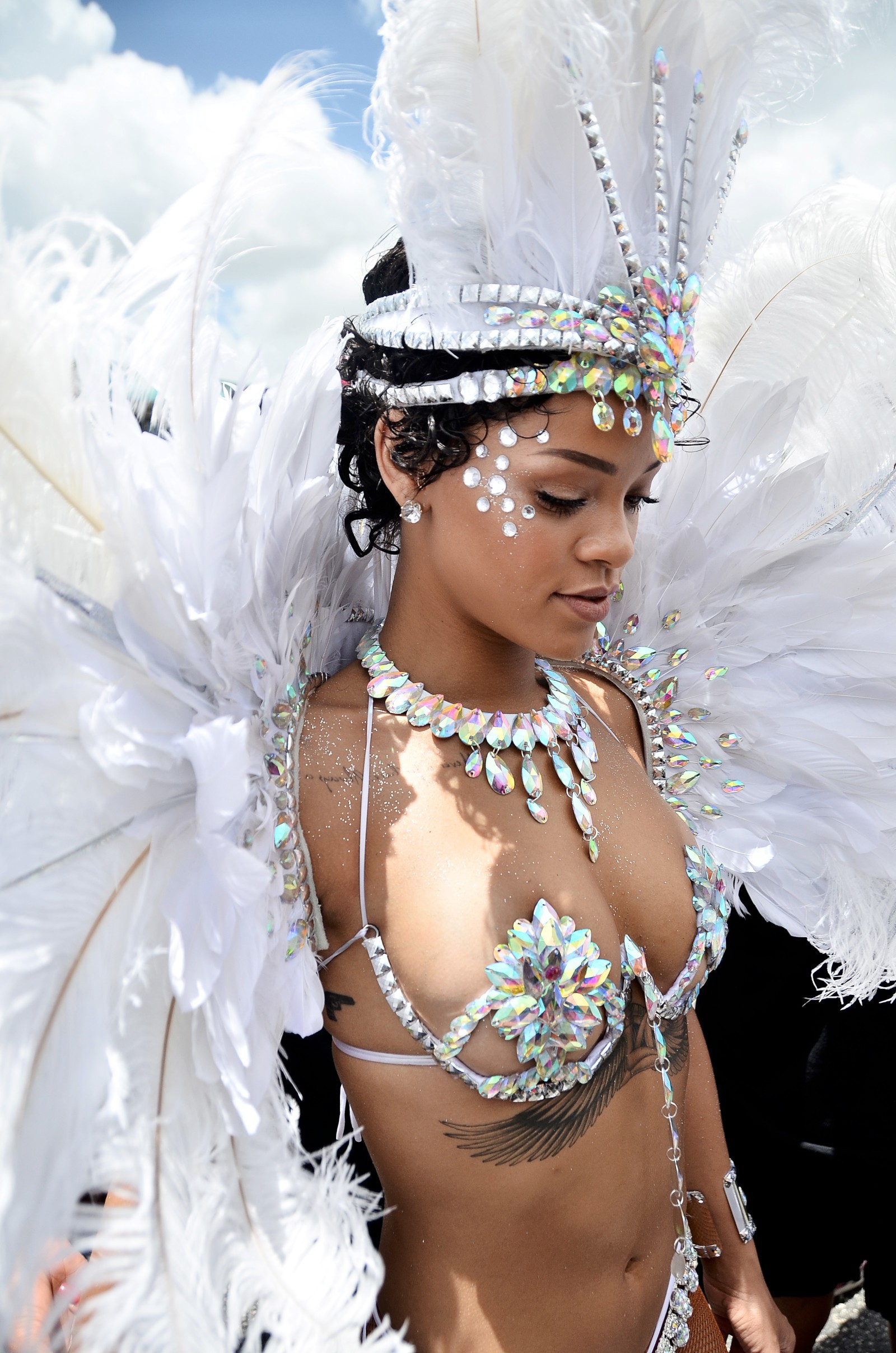 Rihanna-8