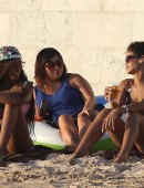 Rihanna-Bikini-Barbados-17