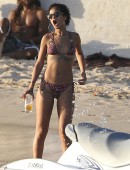 Rihanna-Bikini-Barbados-7