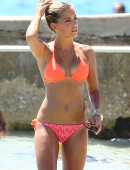 Sylvie-Van-Der-Vaart-Orange-Bikini-9