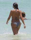 Vicky-Karayiannis-Bikini-8