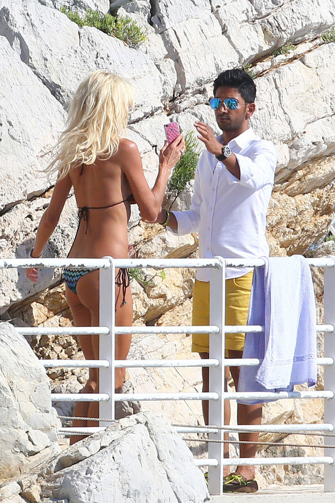 Victoria-Silvstedt-25