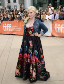 Abigail-Breslin-2