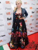 Abigail-Breslin-5
