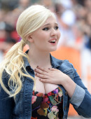 Abigail-Breslin-8