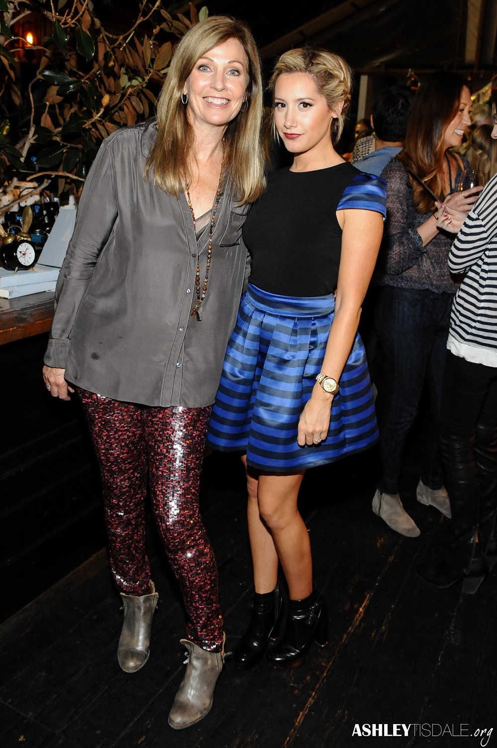 Ashley-Tisdale-6