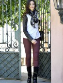 Emmy-Rossum-Leaves-her-Home-in-LA-9