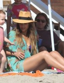 Jessica-Alba-in-Bikini-12
