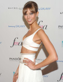 Karlie-Kloss-2013-FMA-NY-9