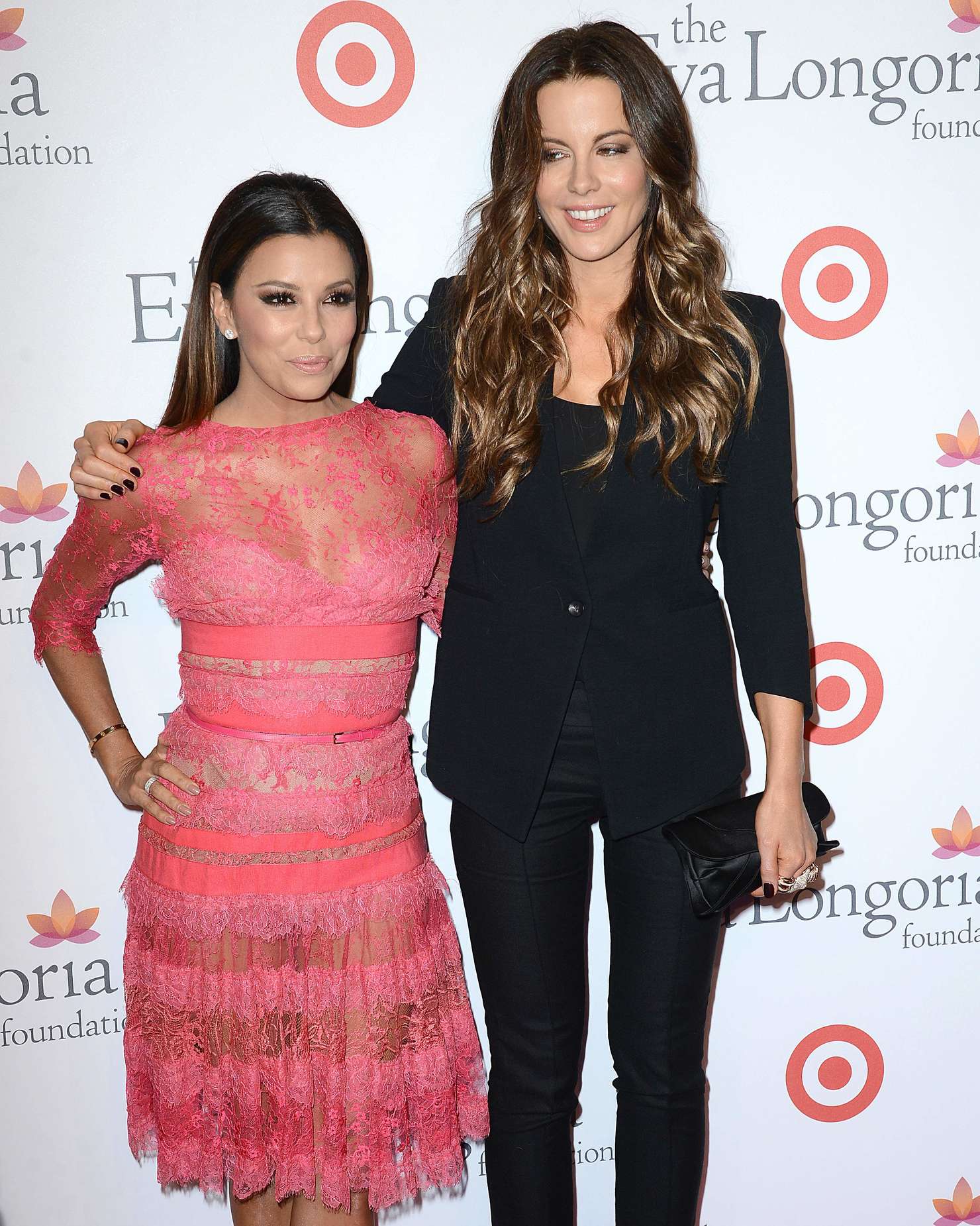 Kate-Beckinsale-at-Eva-Longoria-2013-Foundation-Dinner-Party-2