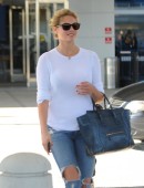 Kate-Upton-in-Jeans-NY-12