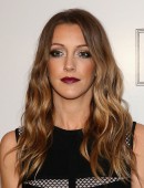 Katie-Cassidy-2