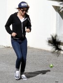 Kristen-Stewart-Booty-in-Jeans-1