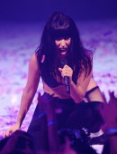 Lady-Gaga-Performing-at-2013-iTunes-Festival-8