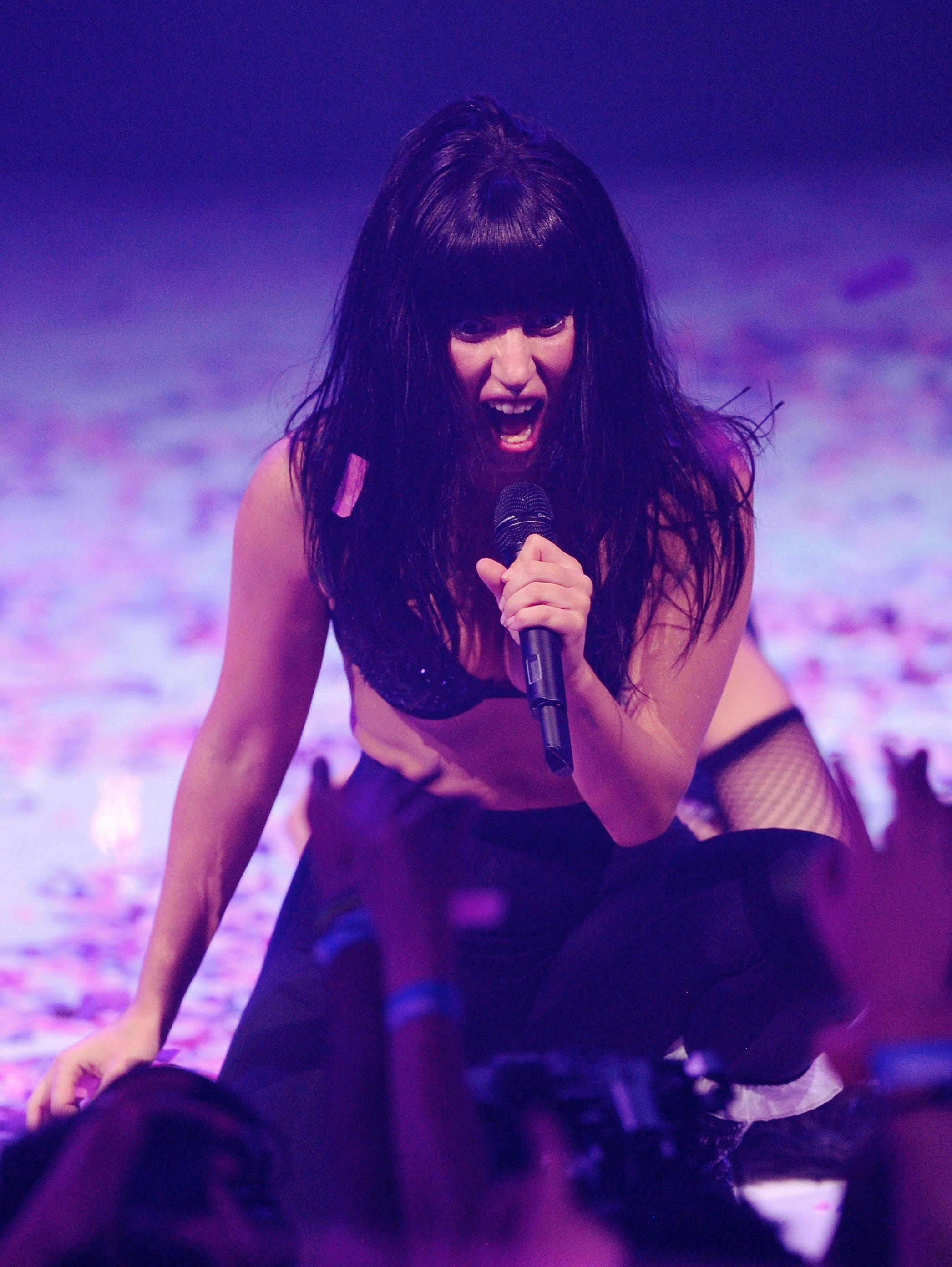 Lady-Gaga-Performing-at-2013-iTunes-Festival-8