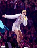 Miley-Cyrus-33