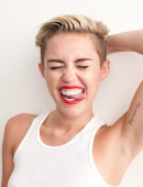 Miley-Cyrus-Photoshoot-by-Terry-Richardson-September-2013-5